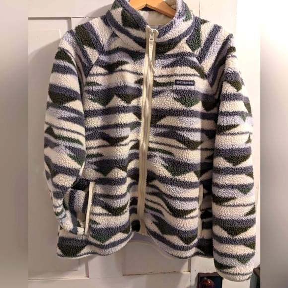 Columbia Jackets & Blazers - Columbia Fleece Jacket with Pale Lavender and Sage Camo Print Over Cream.